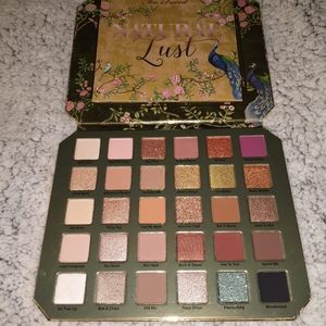 NIB too faced lust eyeshadow pallet